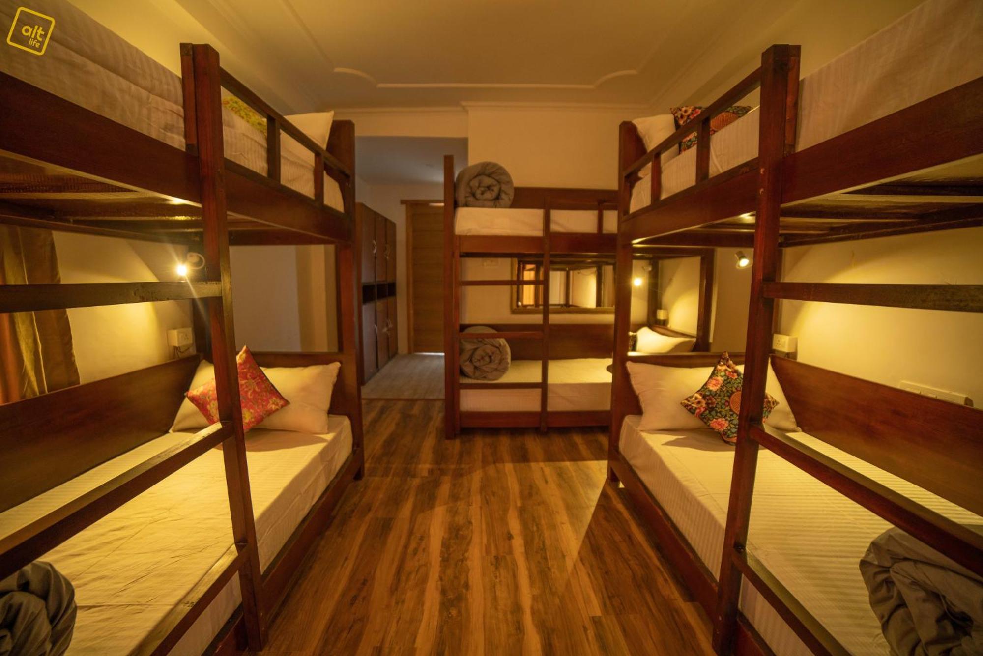 Alt Life - Manali Hostel Exterior photo